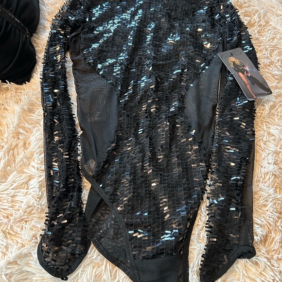 Sequin Body Suite Coco by Allure- NEVER WORN-TAGS ATTACHED - Picture 3 of 3